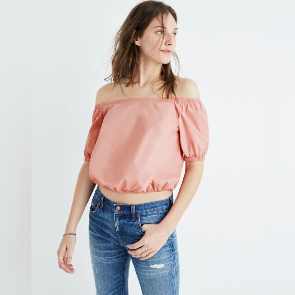 Madewell Off-the-Shoulder Bubble Top in Weathered Pink